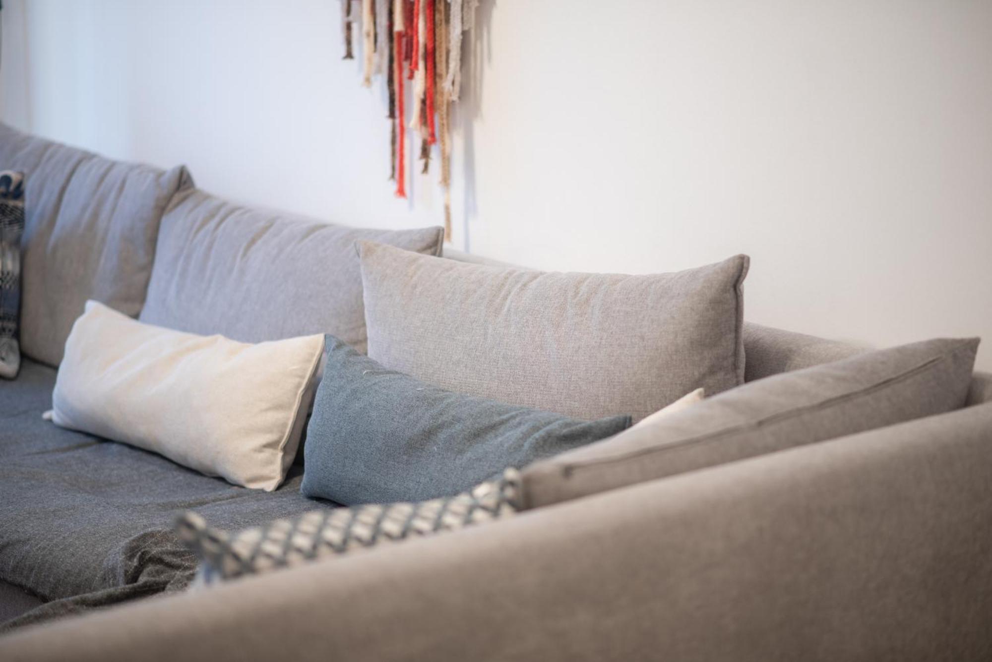 Urban Comfort Apt Near Downtown Athena Bagian luar foto