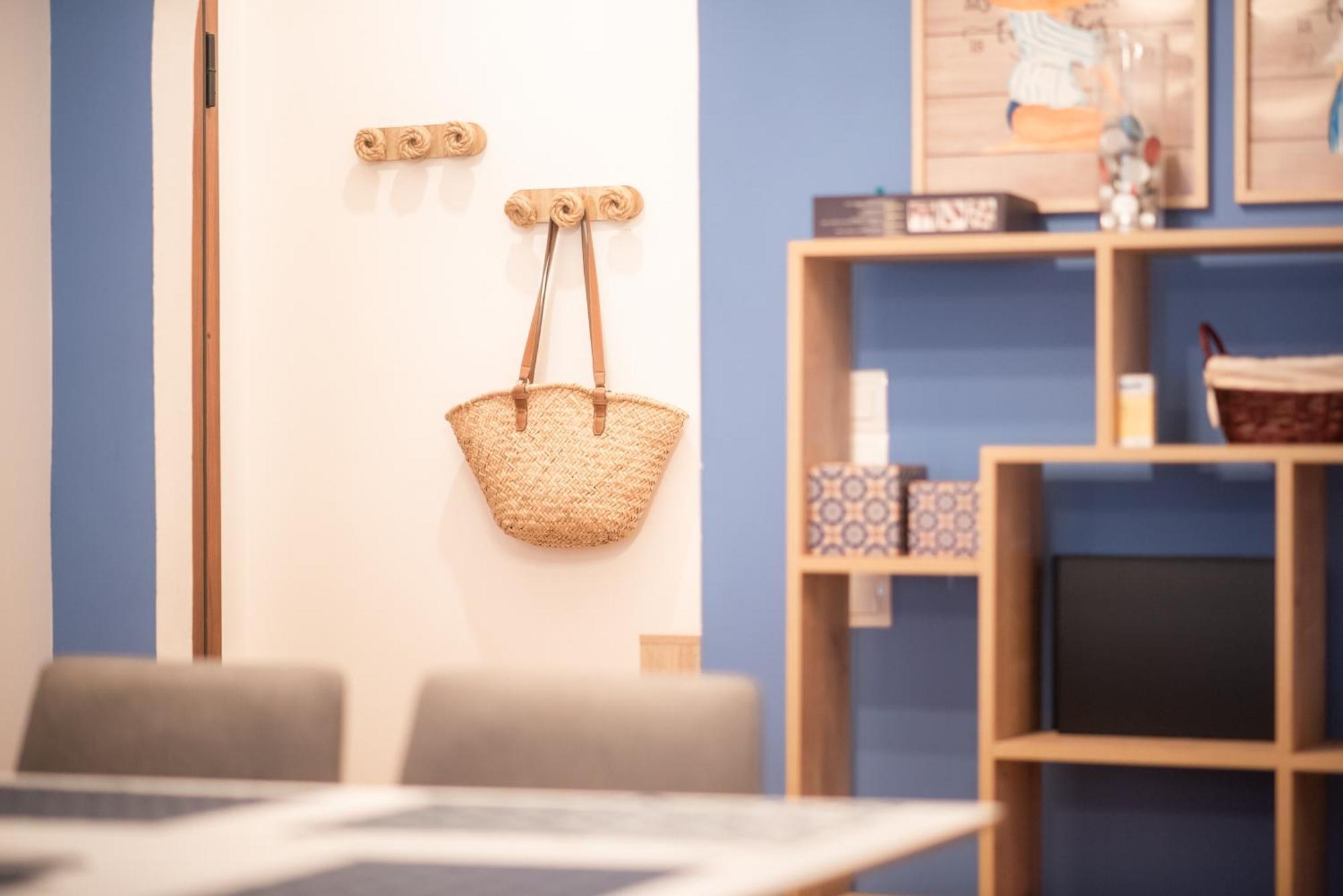Urban Comfort Apt Near Downtown Athena Bagian luar foto