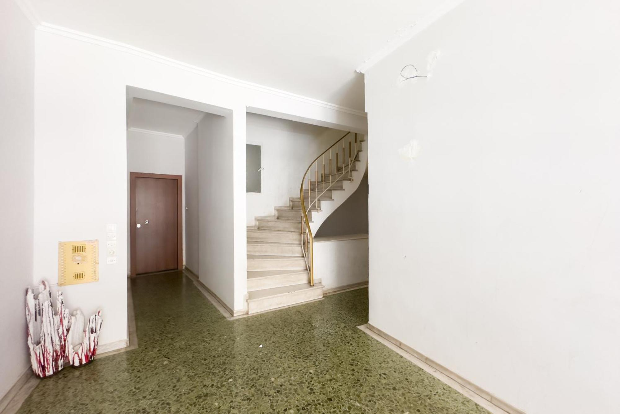 Urban Comfort Apt Near Downtown Athena Bagian luar foto