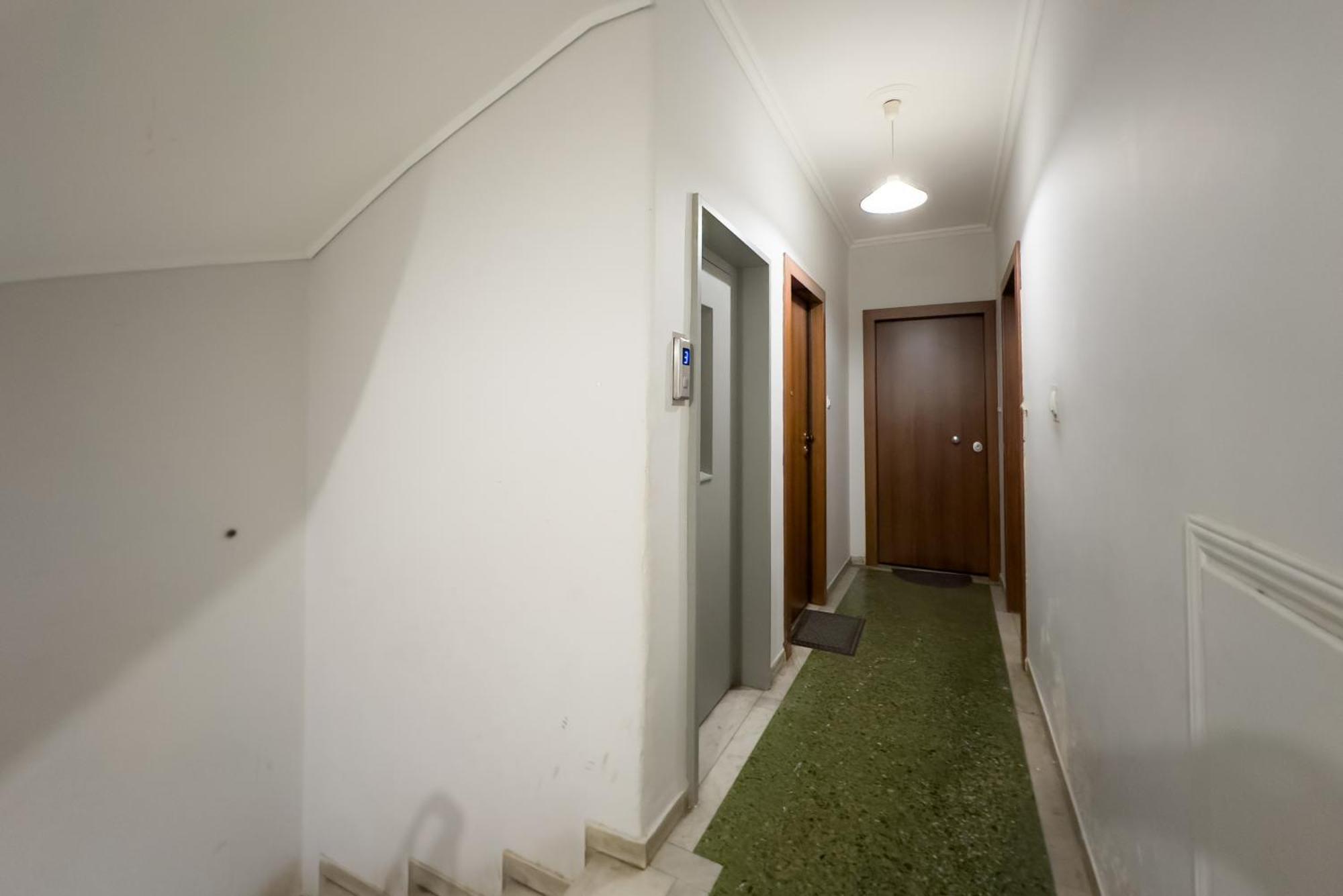 Urban Comfort Apt Near Downtown Athena Bagian luar foto