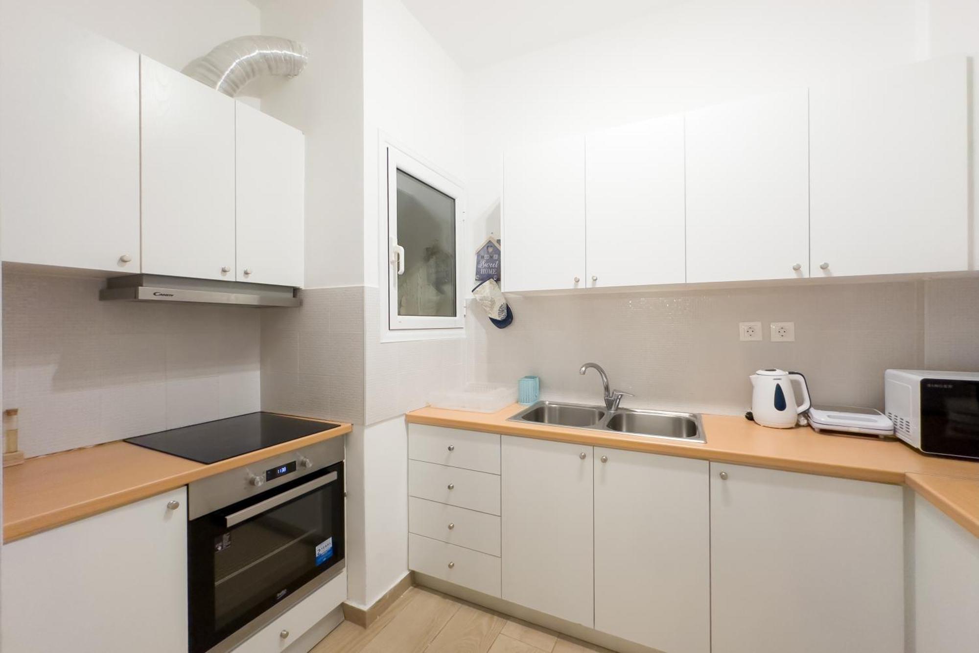 Urban Comfort Apt Near Downtown Athena Bagian luar foto